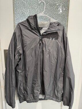Under Armour Windbreaker